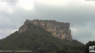 Preview delle webcam di Castelnovo ne' Monti: Pietra di Bismantova 2