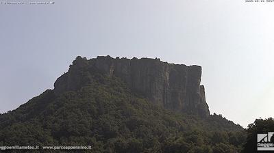 immagine della webcam nei dintorni di Cerreto Laghi: webcam Castelnovo ne' Monti
