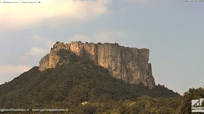 immagine della webcam nei dintorni di Tizzano Val Parma: webcam Castelnovo ne' Monti