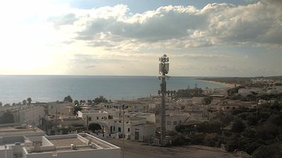 immagine della webcam nei dintorni di Baia Verde: webcam Torre Vado