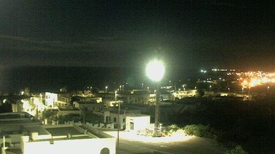 immagine della webcam nei dintorni di Baia Verde: webcam Torre Vado