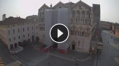Preview delle webcam di Ferrara: Piazza Cattedrale