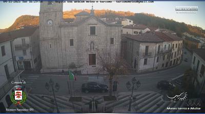 immagine della webcam nei dintorni di Macchia d'Isernia: webcam Rionero Sannitico