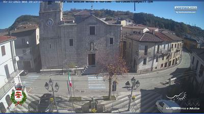 immagine della webcam nei dintorni di Roio del Sangro: webcam Rionero Sannitico