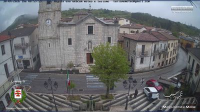 immagine della webcam nei dintorni di Schiavi di Abruzzo: webcam Rionero Sannitico