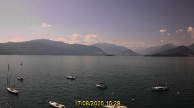 immagine della webcam nei dintorni di Brezzo di Bedero: webcam Laveno-Mombello