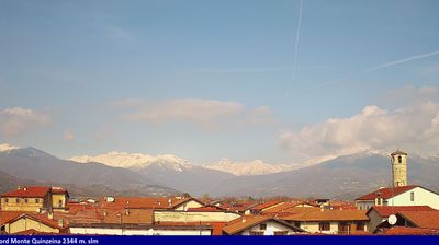 immagine della webcam nei dintorni di Cuorgnè: webcam Salassa