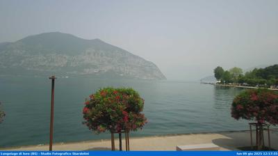 immagine della webcam nei dintorni di Tavernola Bergamasca: webcam Iseo