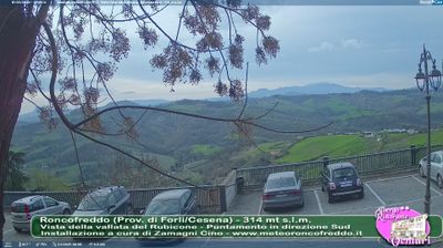 immagine della webcam nei dintorni di Poggio Berni: webcam Roncofreddo
