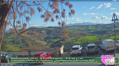 immagine della webcam nei dintorni di Montecopiolo: webcam Roncofreddo