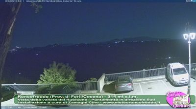 immagine della webcam nei dintorni di Monte Grimano Terme: webcam Roncofreddo