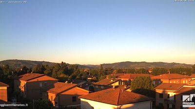 immagine della webcam nei dintorni di Bagnolo in Piano: webcam Arceto