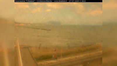 Preview delle webcam di Civitanova Marche: Civitanova - Beach