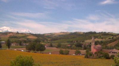 immagine della webcam nei dintorni di Marano sul Panaro: webcam Castello di Serravalle