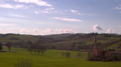 immagine della webcam nei dintorni di Monte San Pietro: webcam Castello di Serravalle