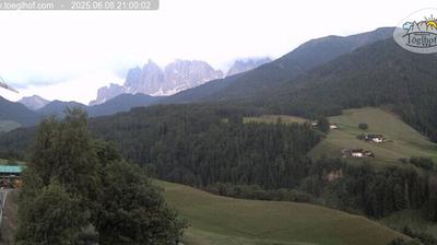 immagine della webcam nei dintorni di Castelrotto: webcam Funes