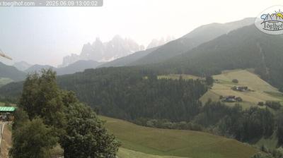 immagine della webcam nei dintorni di La Valle: webcam Funes