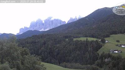 immagine della webcam nei dintorni di Rio di Pusteria: webcam Funes