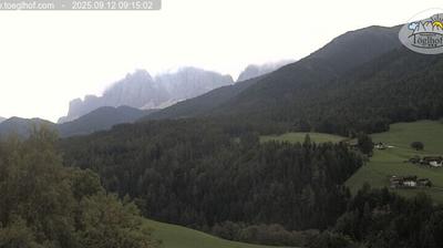 immagine della webcam nei dintorni di La Valle: webcam Funes