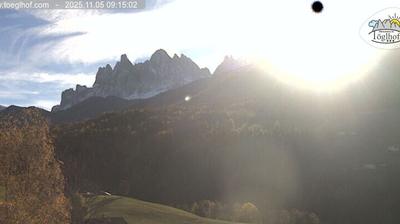 immagine della webcam nei dintorni di Santa Cristina Valgardena Ski: webcam Funes