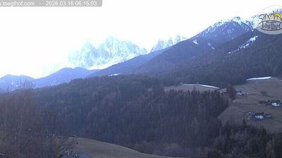 immagine della webcam nei dintorni di Castelrotto: webcam Funes