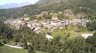 immagine della webcam nei dintorni di Spiazzi: webcam Roncobello