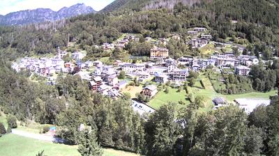 immagine della webcam nei dintorni di Spiazzi: webcam Roncobello