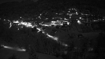 immagine della webcam nei dintorni di Albaredo per San Marco: webcam Roncobello