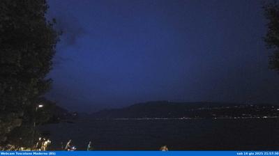 immagine della webcam nei dintorni di Torri del Benaco: webcam Toscolano-Maderno