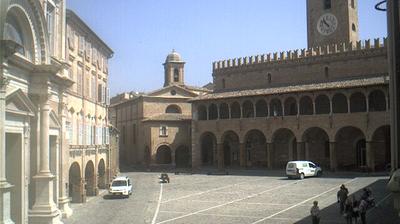immagine della webcam nei dintorni di Campli: webcam Offida