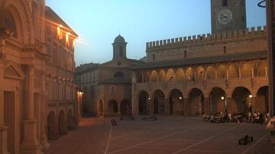 immagine della webcam nei dintorni di Porto San Giorgio: webcam Offida