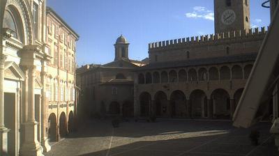 immagine della webcam nei dintorni di Alba Adriatica: webcam Offida