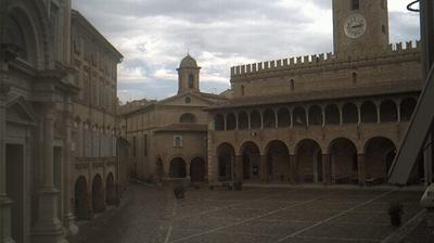 immagine della webcam nei dintorni di Porto San Giorgio: webcam Offida