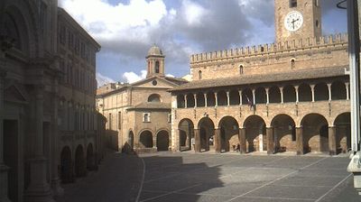 immagine della webcam nei dintorni di Tortoreto: webcam Offida