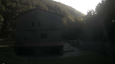 immagine della webcam nei dintorni di Sarsina: webcam Mercato