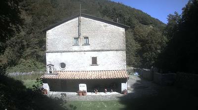 immagine della webcam nei dintorni di Monte Nerone: webcam Mercato