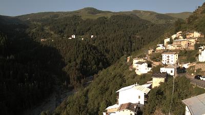 immagine della webcam nei dintorni di Mendatica: webcam Briga Alta