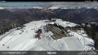 immagine della webcam nei dintorni di Palù del Fersina: webcam Alpe Cermis