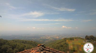 immagine della webcam nei dintorni di Passo della Consuma: webcam Loro Ciuffenna
