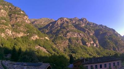 immagine della webcam nei dintorni di Gressoney-la-Trinitè: webcam Issime