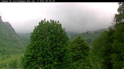 immagine della webcam nei dintorni di Pagno: webcam Castelmagno
