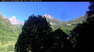 immagine della webcam nei dintorni di Acceglio: webcam Castelmagno