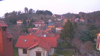 immagine della webcam nei dintorni di Pratovecchio: webcam Passo della Consuma