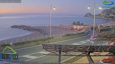 immagine della webcam nei dintorni di Quiliano: webcam Bergeggi