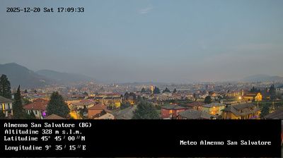 immagine della webcam nei dintorni di Valsecca: webcam Almenno San Salvatore