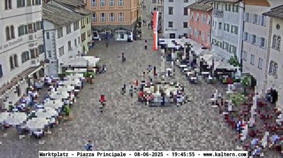 Preview delle webcam di Caldaro sulla Strada del Vino: Marktplatz Gemeinde Kaltern - Piazza Principale Comune di Caldaro