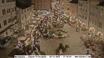 immagine della webcam nei dintorni di San Genesio Atesino: webcam Caldaro sulla Strada del Vino