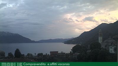 immagine della webcam nei dintorni di Curiglia con Monteviasco: webcam Cannero Riviera