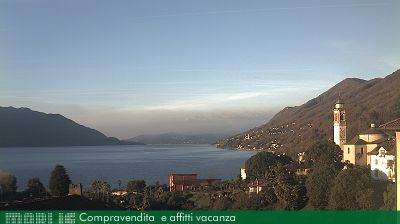 immagine della webcam nei dintorni di Aurano: webcam Cannero Riviera