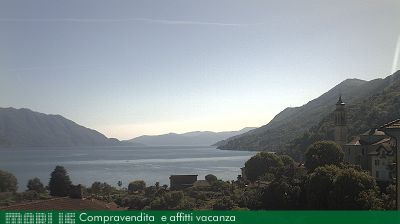 immagine della webcam nei dintorni di Cuvio: webcam Cannero Riviera